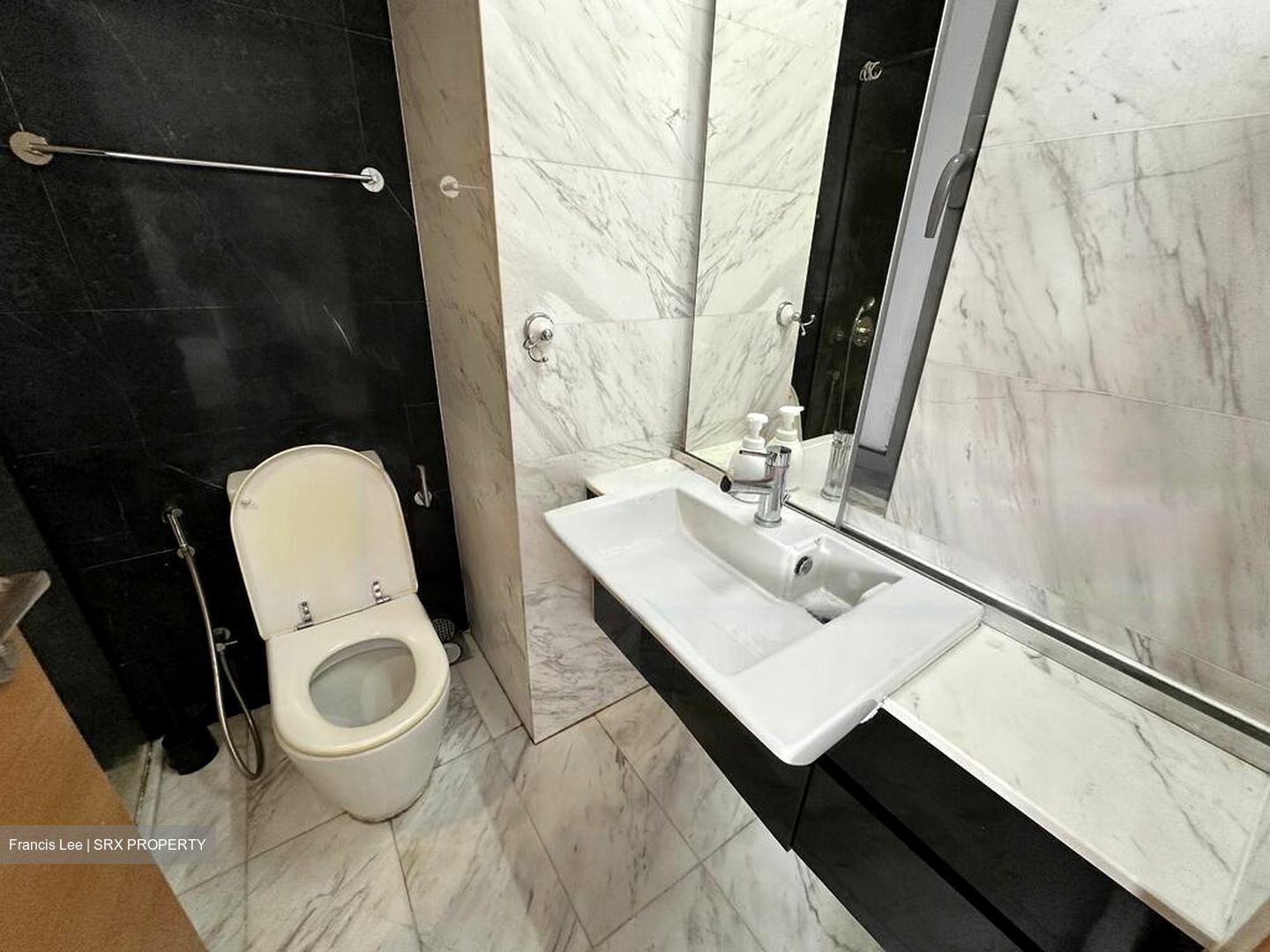 Centro Residences (D20), Condominium #489562981